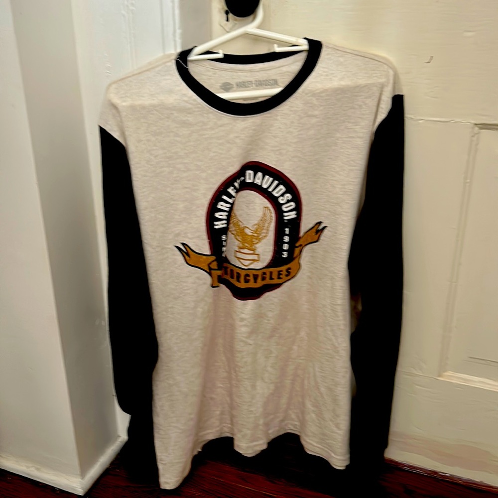 Harley Davison gear XL and never worn, LS t-shirt, lined jacket leather sleeves